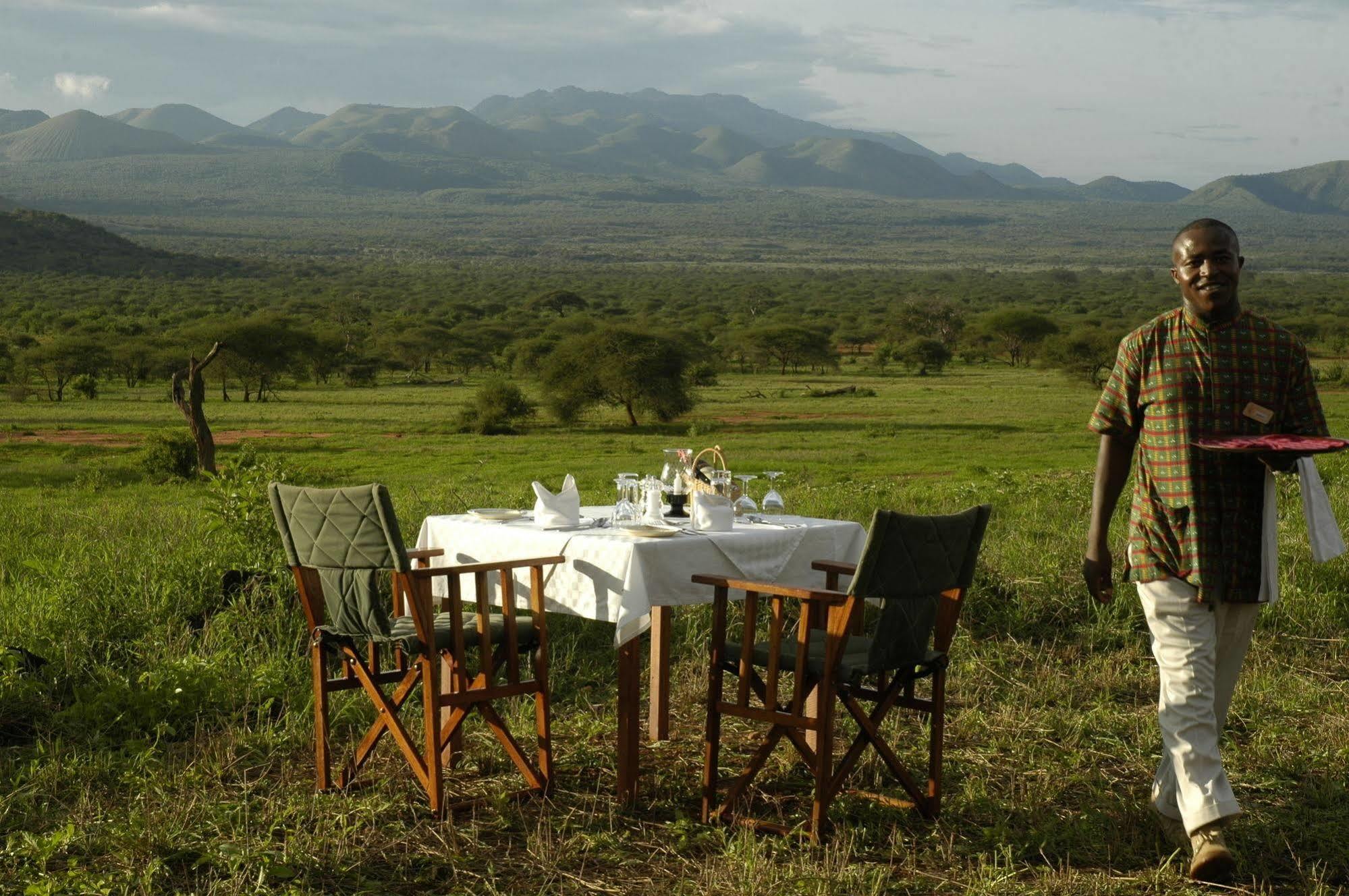 Kilaguni Serena Safari Lodge Tsavo Luaran gambar